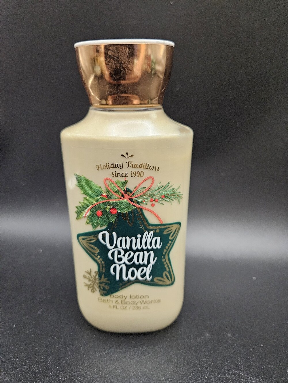 BATH & BODY WORKS Holiday Traditions Vanilla Bean Noel Full Size 8oz Body Lotion
